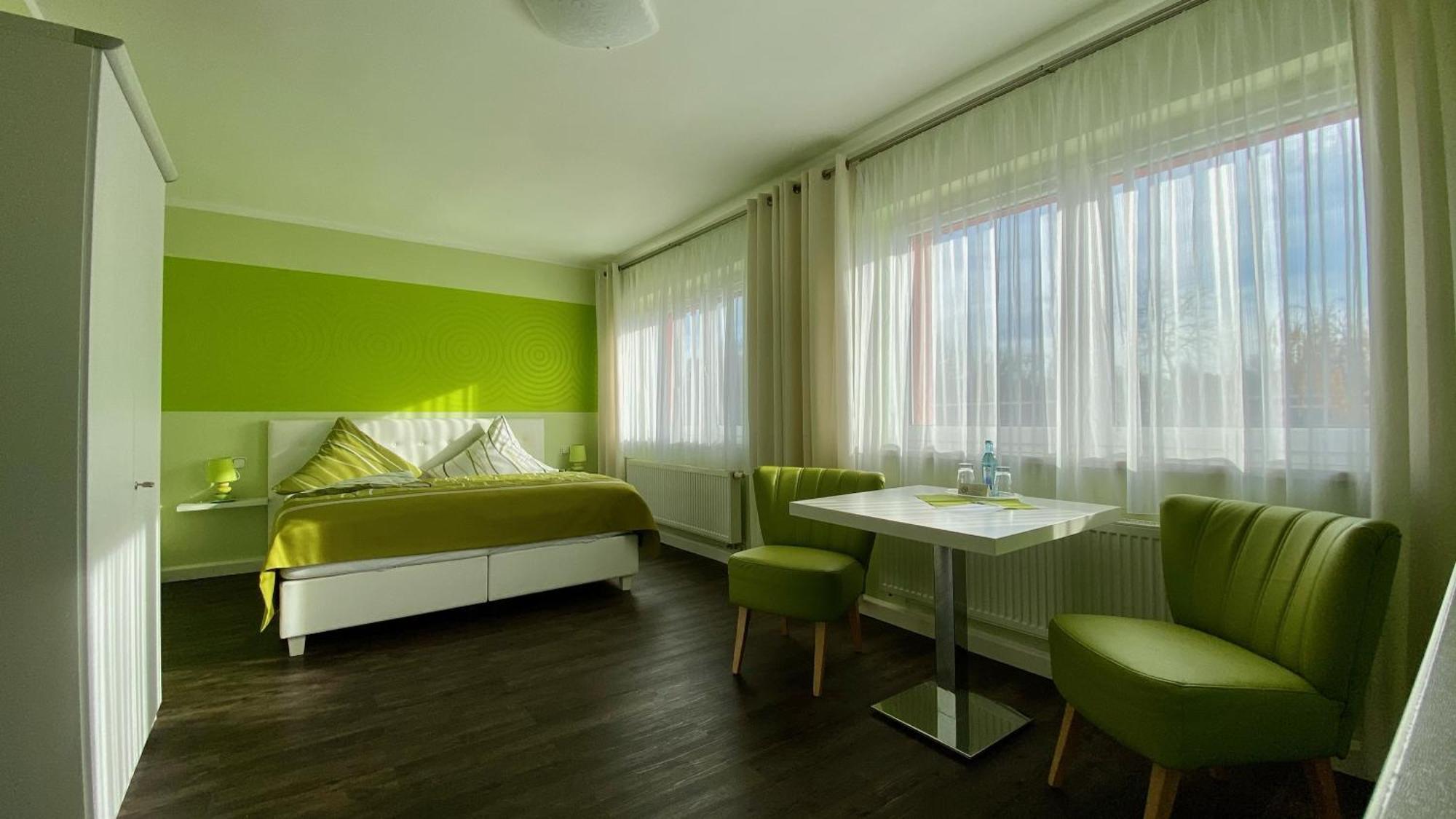 เรสเทอรองต์ แอนด์ เพนชั่น รึซเซิล-ผับ Hotel ซานเงอร์เฮาเซิน ภายนอก รูปภาพ